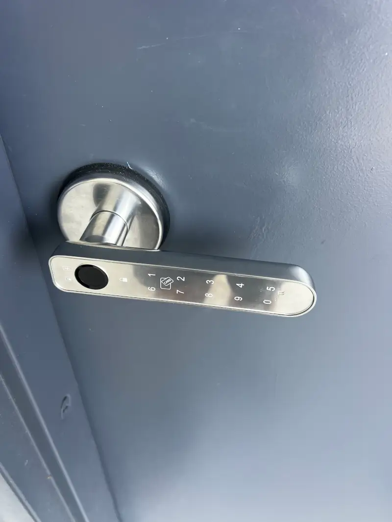 Commercial Door Lock Guide Texarkana AR: Access Control 1 Smart commercial door lock with integrated fingerprint reader and keypad lever installed on commercial property in Texarkana AR